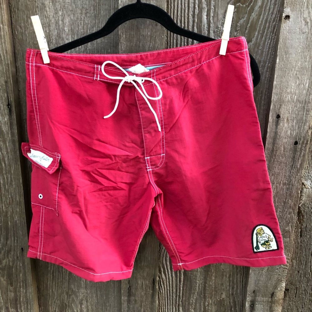 Katin board shorts size 32